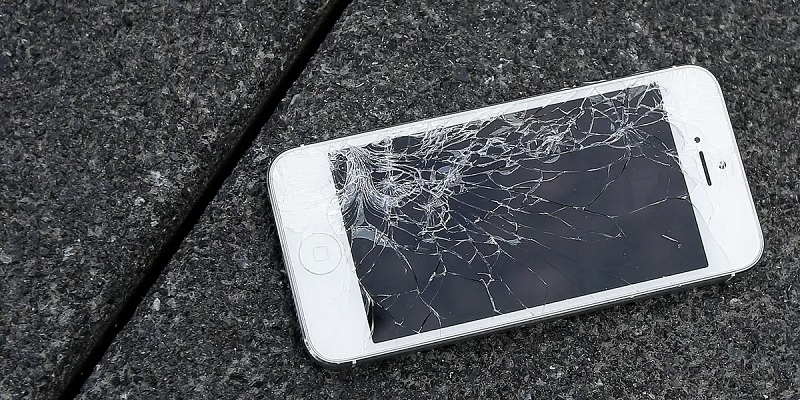 why it is hard to unlock iphone with broken screen
